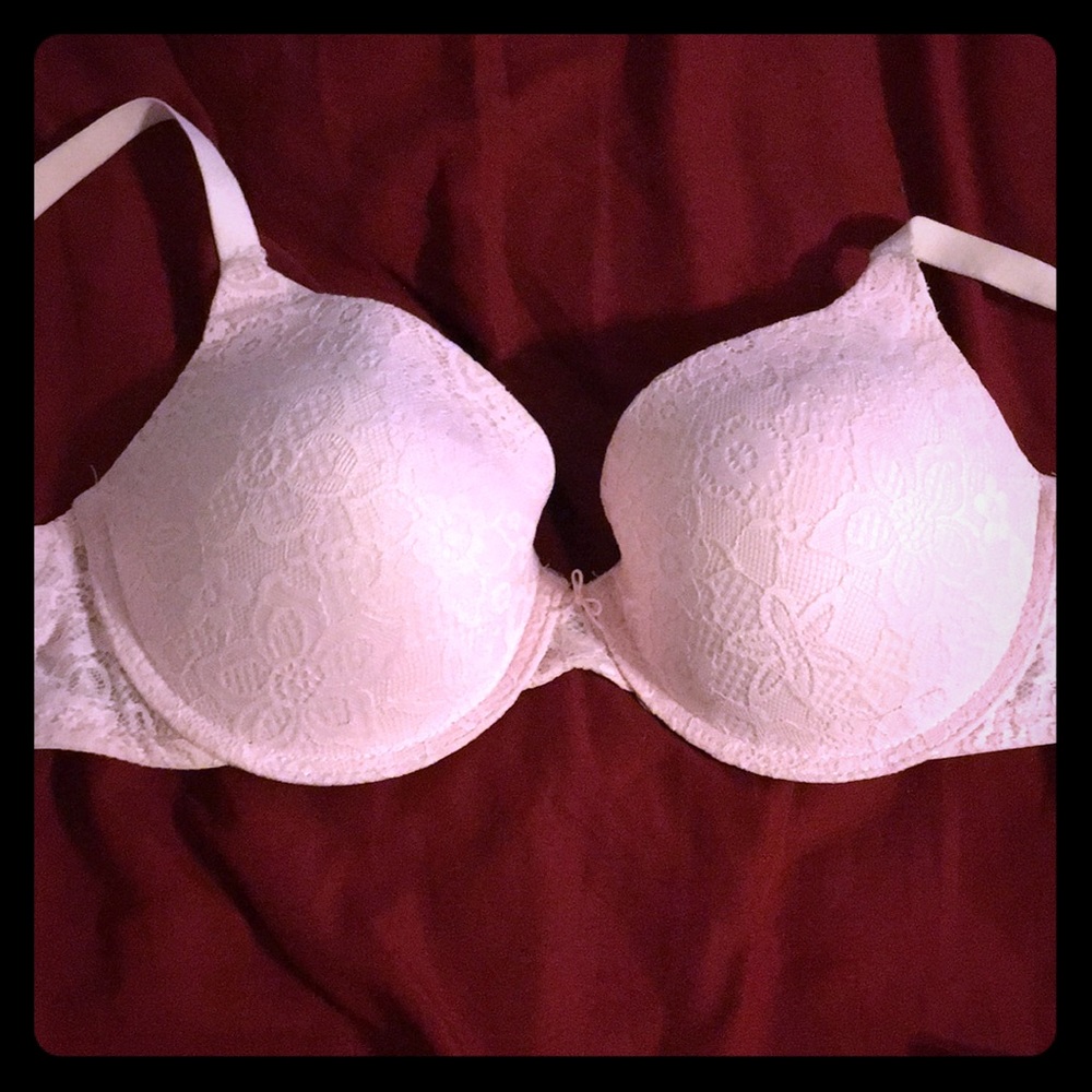 Light pink lace bra